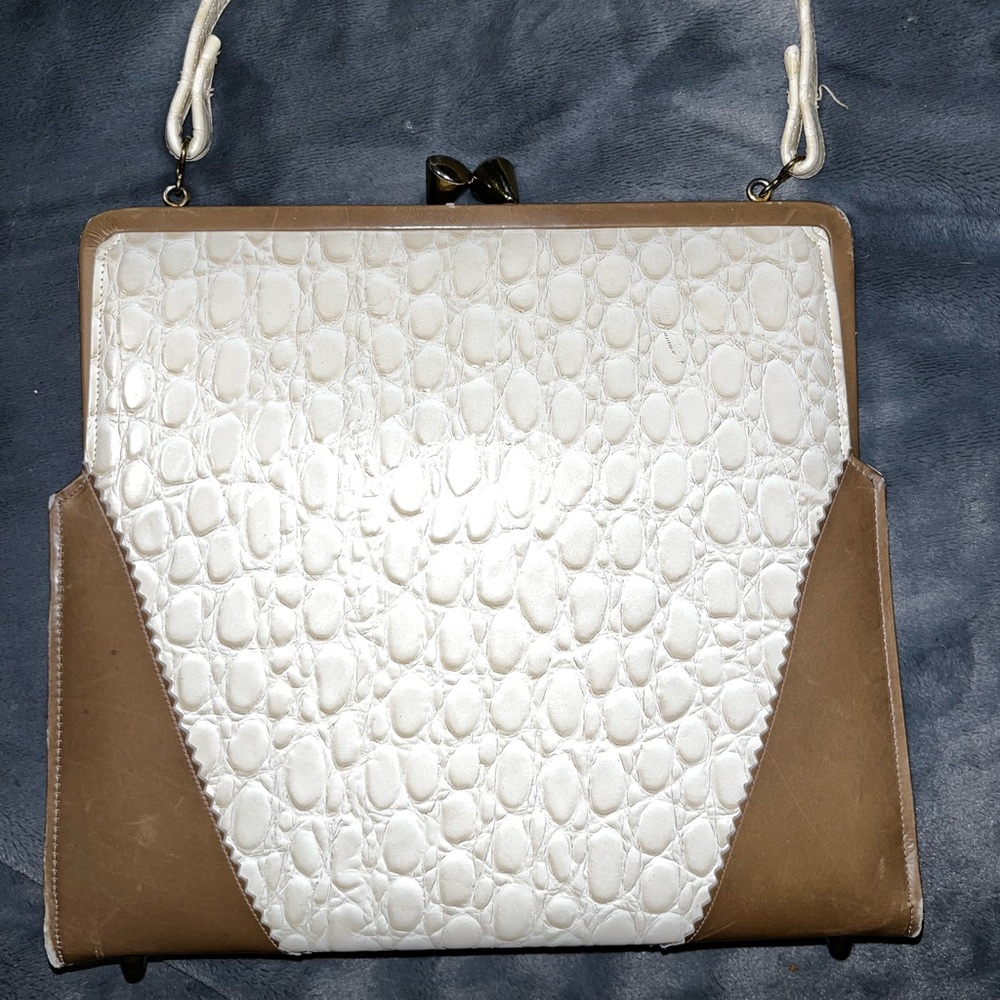 1960’s Vintage Stylecraft Miami Purse.